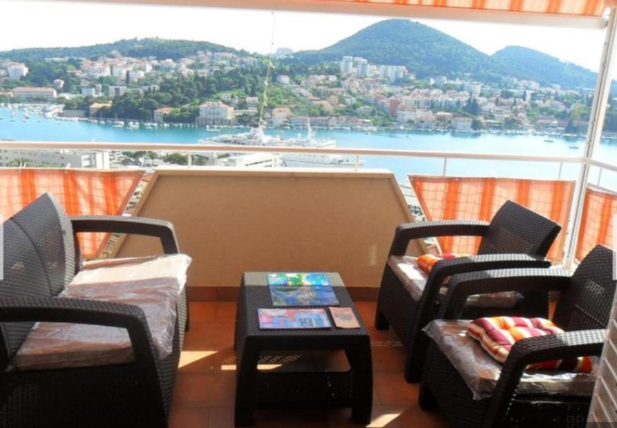 Rooms Anela With Large Common Tarrace And Beautiful Sea View Dubrovnik Ngoại thất bức ảnh
