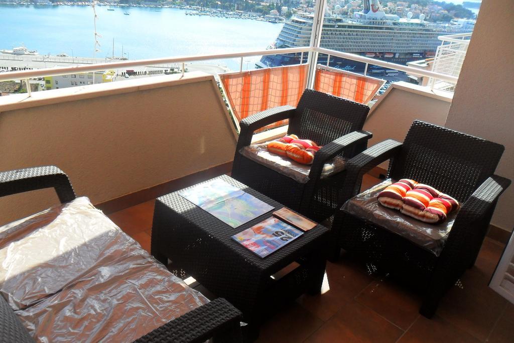Rooms Anela With Large Common Tarrace And Beautiful Sea View Dubrovnik Phòng bức ảnh
