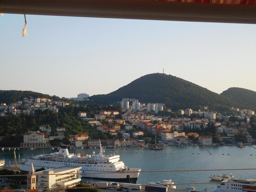 Rooms Anela With Large Common Tarrace And Beautiful Sea View Dubrovnik Ngoại thất bức ảnh